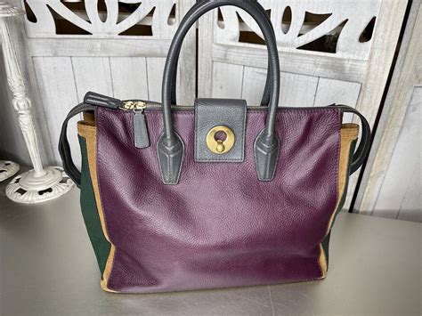 yves saint laurent muse two price